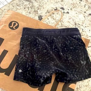 Lululemon shorts 4